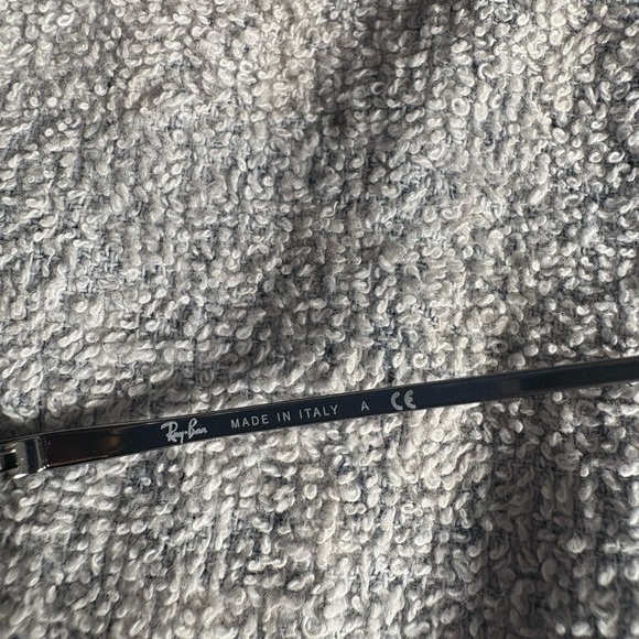 Ray Ban frames RB4187 - Picture 4 of 7